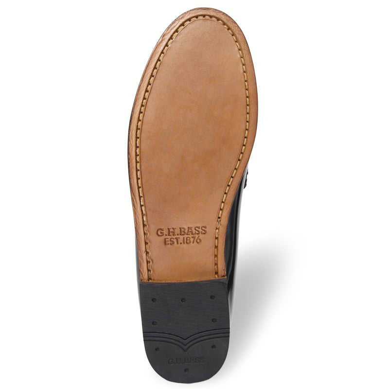 94010 / BLACK PATENT (LEATHER SOLE)