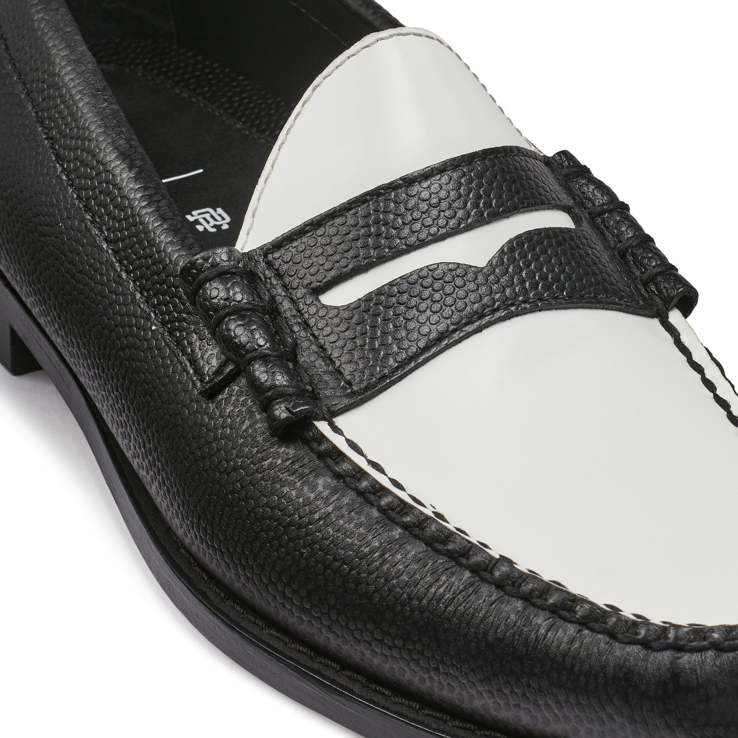 【NEW】REIGNING CHAMP Z5W592 / BLACK & WHITE (LEATHER SOLE)