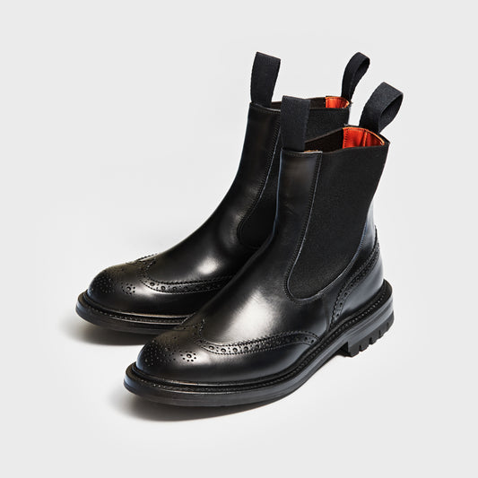 L2754 SILVIA / BLACK CALF (COMMANDO SOLE)