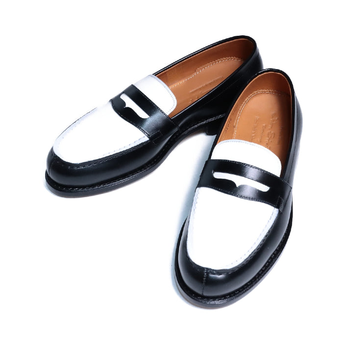 99036 / BLACK & WHITE CALF (LEATHER SOLE)