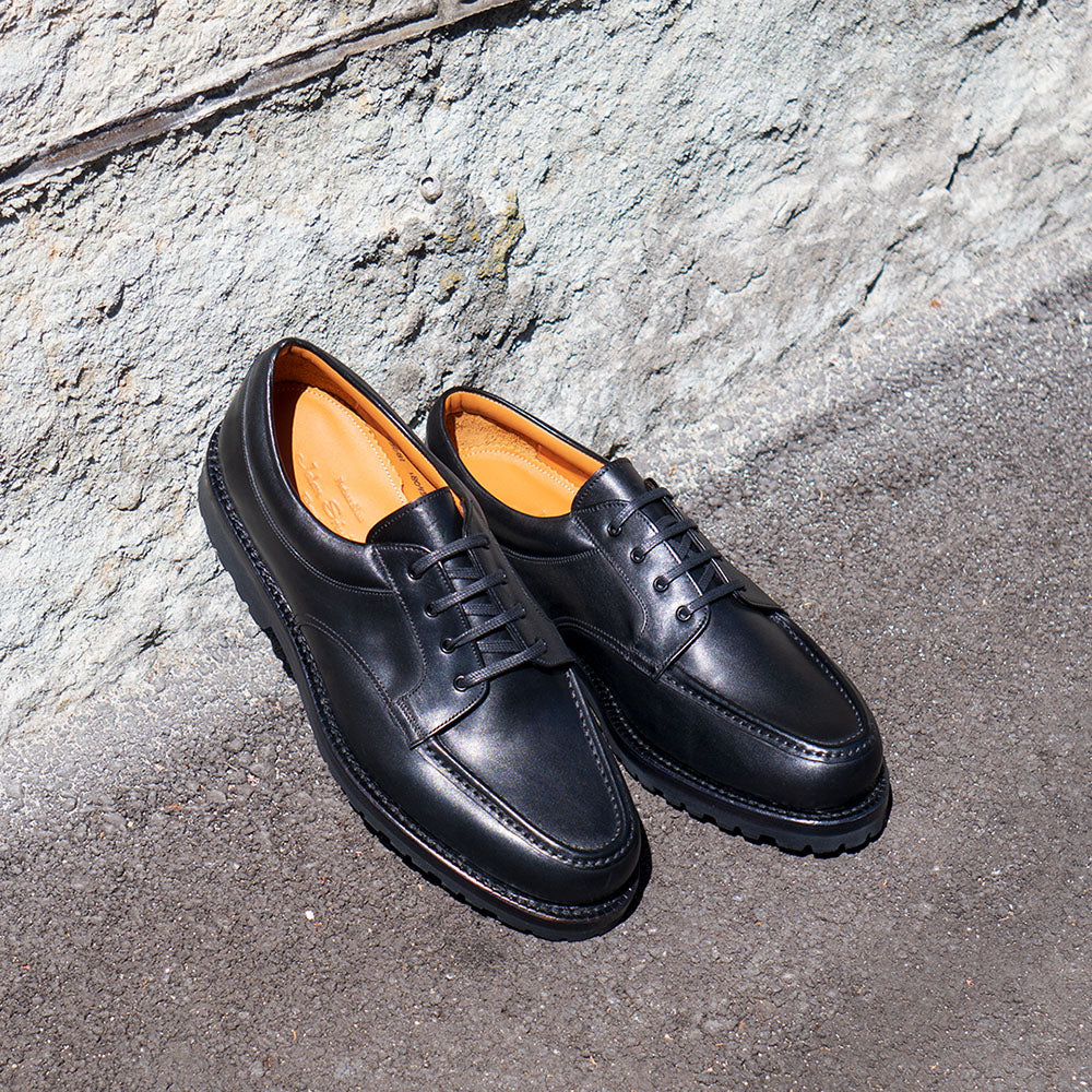 99081 / BLACK CALF (VIBRAM SOLE)