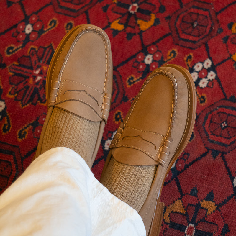 11082 / EARTH NUBUCK (LEATHER SOLE)
