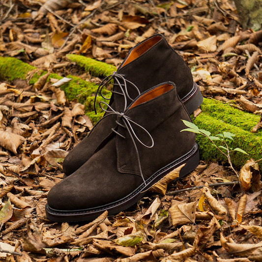 99102 / DARK BROWN SUEDE (VIBRAM GUMLITE SOLE)