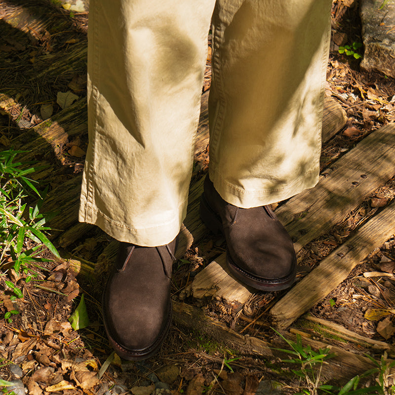 99102 / DARK BROWN SUEDE (VIBRAM GUMLITE SOLE)