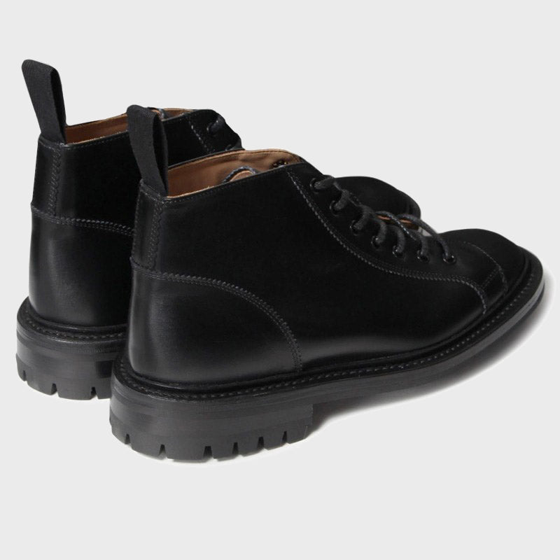 L6077 / BLACK BOX CALF (COMMANDO SOLE)