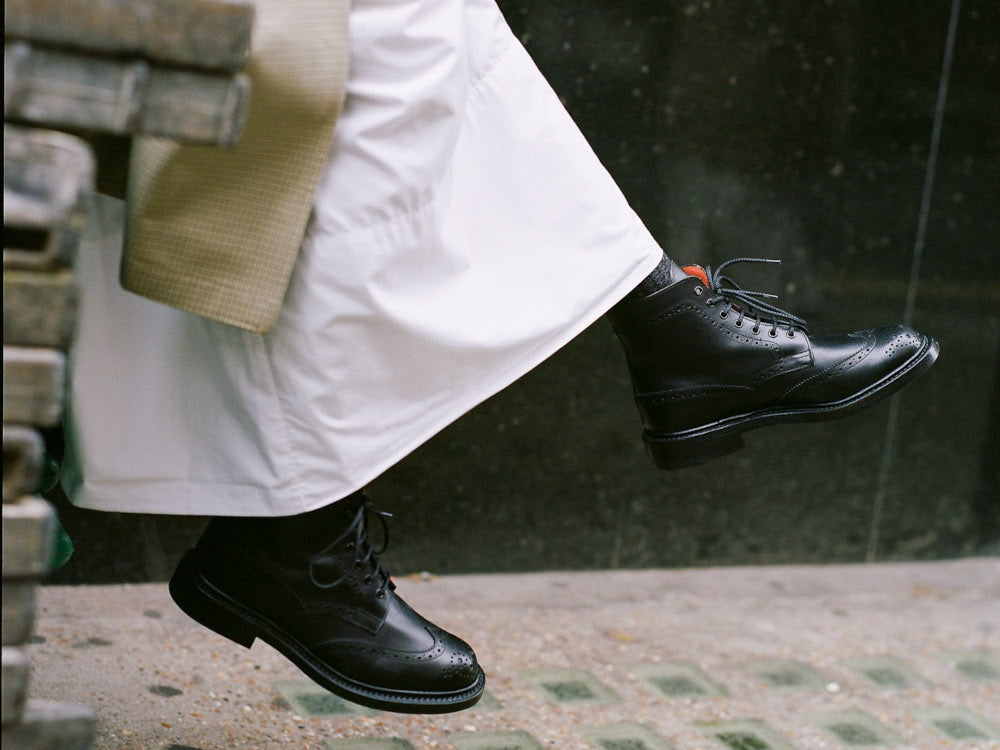 クラフトマンシップの結晶 トリッカーズのカントリーブーツ – GMT inc