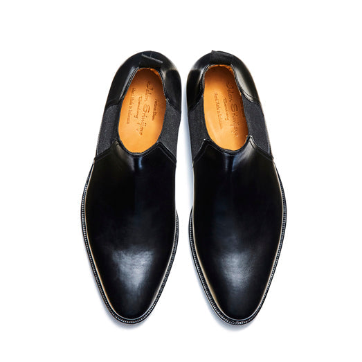 98411 / BLACK (DAINITE SOLE)