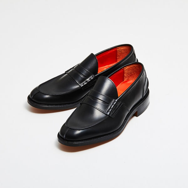 L5673 / BLACK CALF (LEATHER SOLE)
