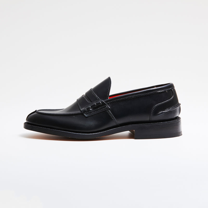L5673 / BLACK CALF (LEATHER SOLE)