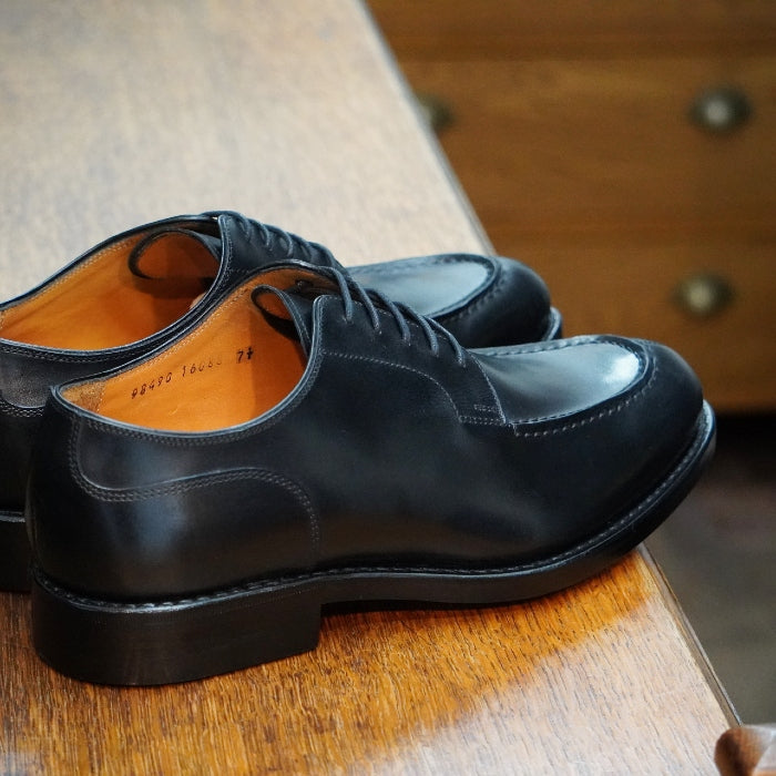 98490 / BLACK (DAINITE SOLE)