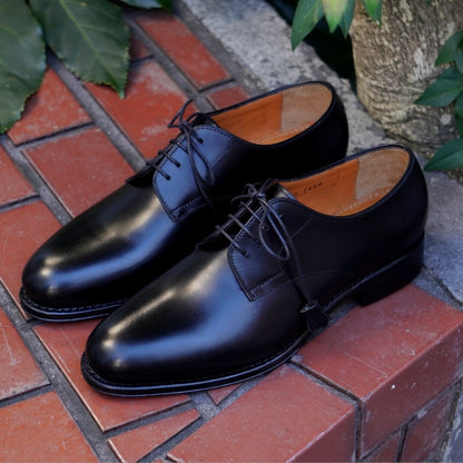 98611 / BLACK CALF (LEATHER SOLE)