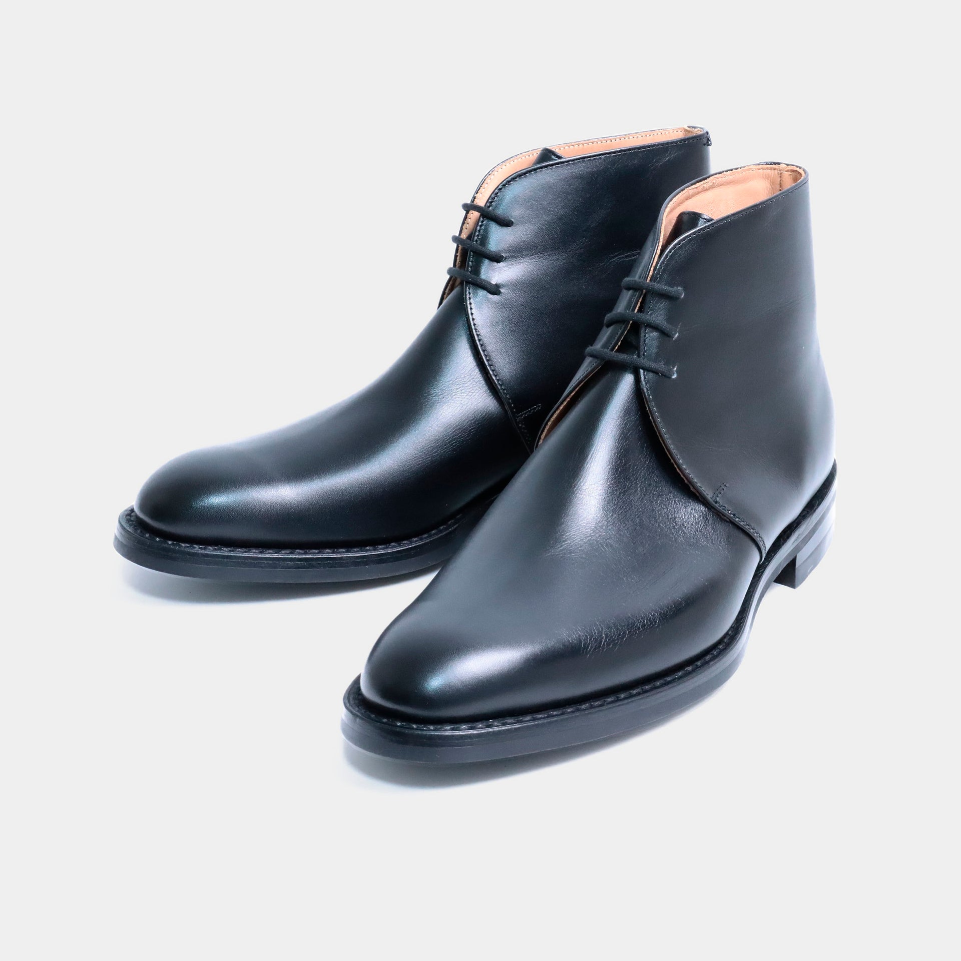 ブーツ | M8010 / BLACK CALF (DAINITE SOLE) - Tricker